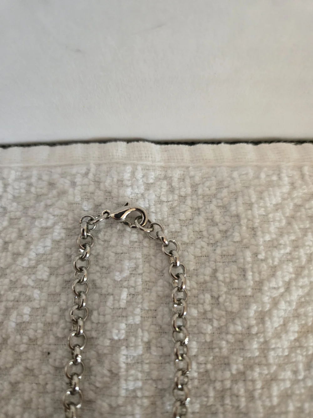 N/A sparkling silver
